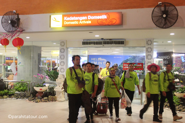 Parahita Tour Customer