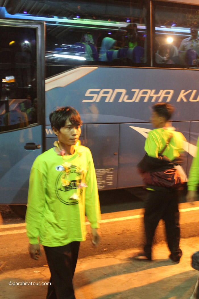 Parahita Tour Customer