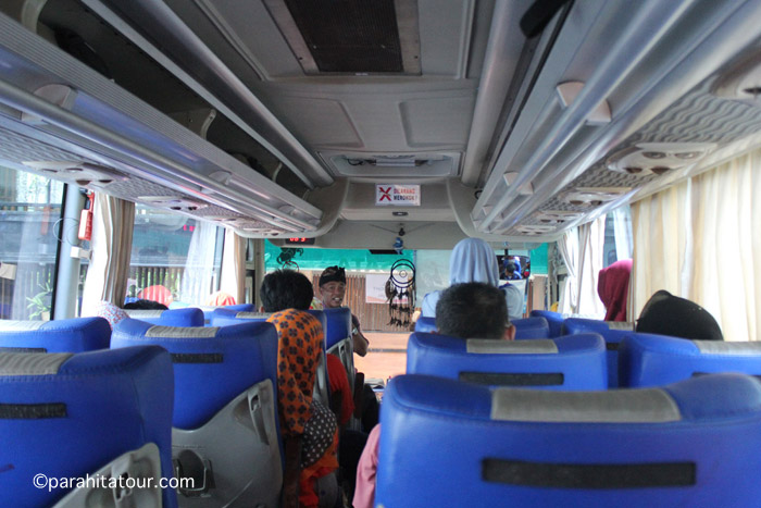 Parahita Tour Customer