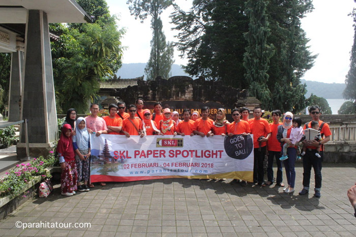 Parahita Tour Customer