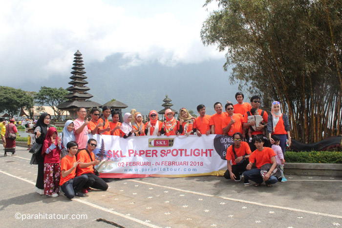 Parahita Tour Customer