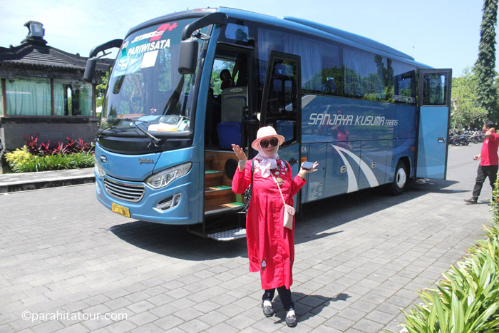 Parahita Tour Customer