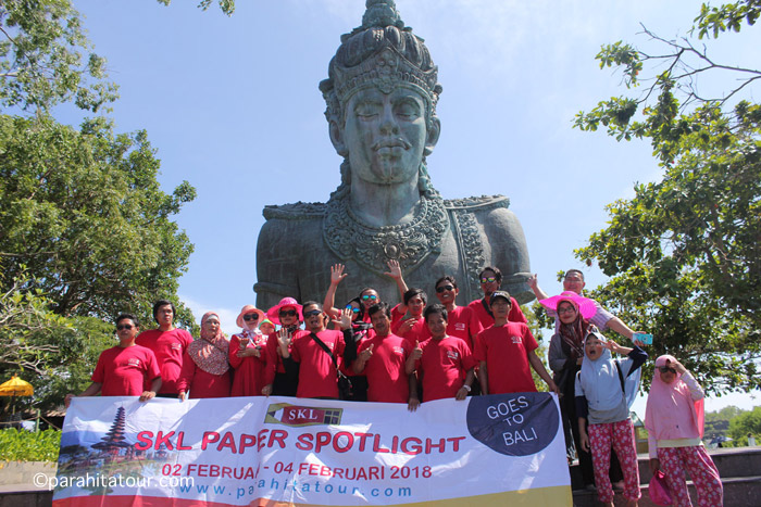 Parahita Tour Customer