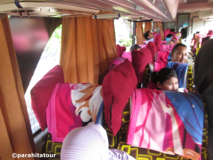 Parahita Tour Customer