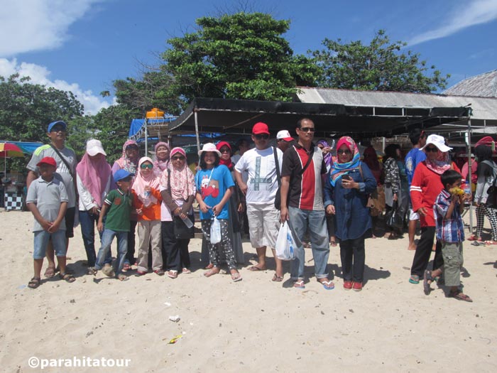 Parahita Tour Customer