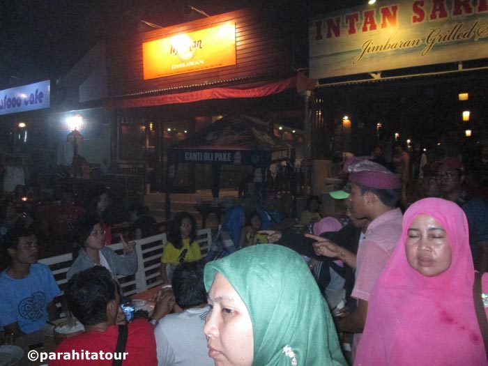 Parahita Tour Customer