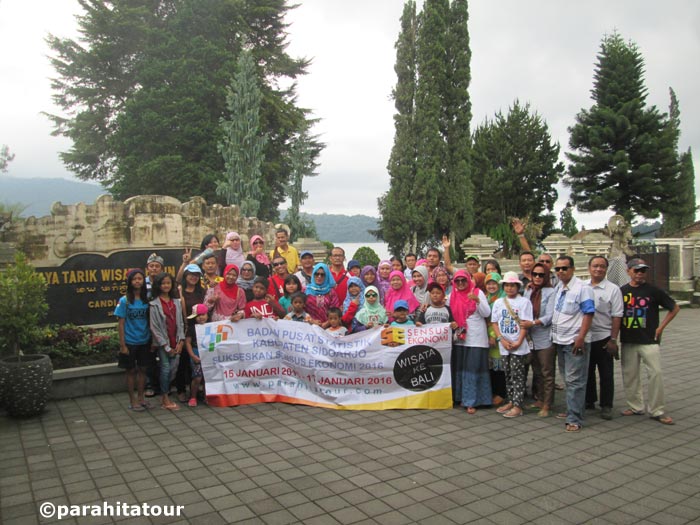 Parahita Tour Customer