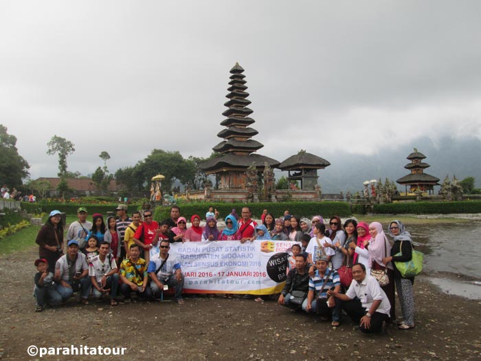 Parahita Tour Customer