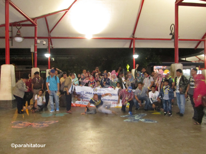 Parahita Tour Customer
