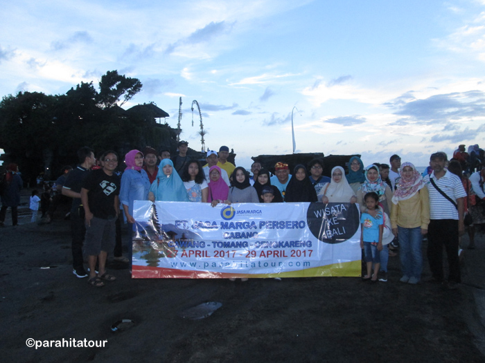 Parahita Tour Customer