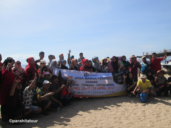 Parahita Tour Customer