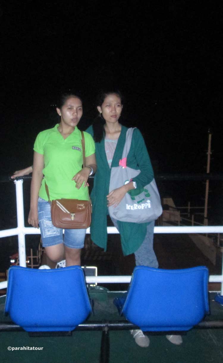 Parahita Tour Customer
