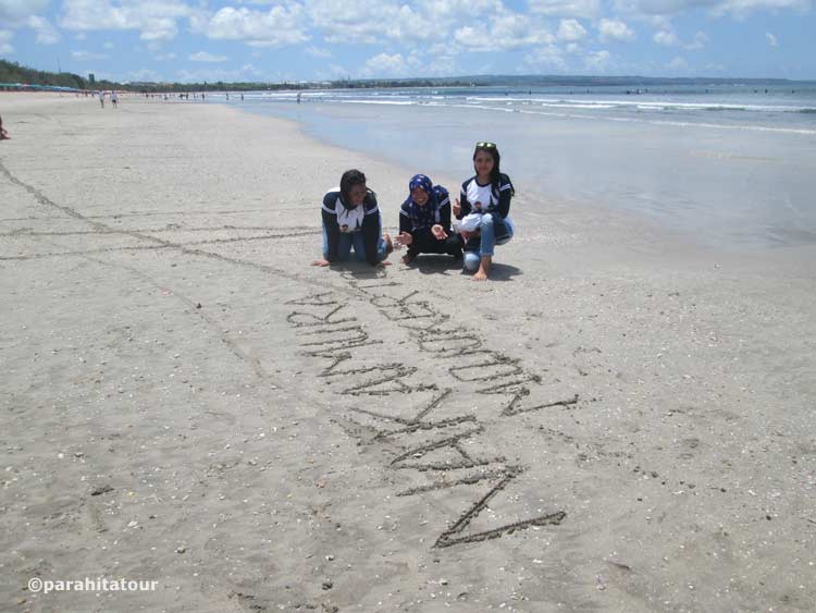Parahita Tour Customer