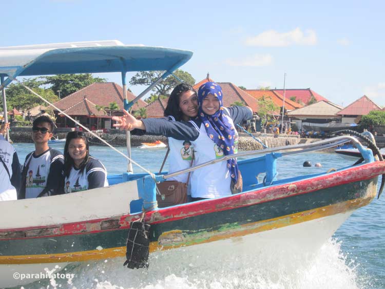 Parahita Tour Customer