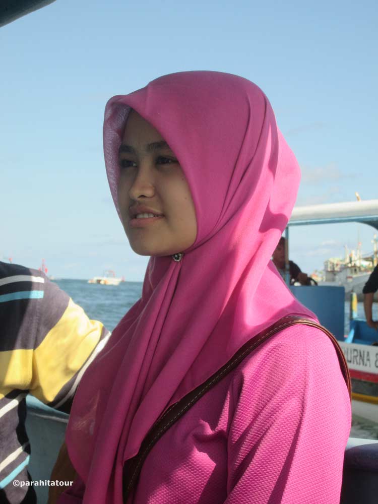 Parahita Tour Customer