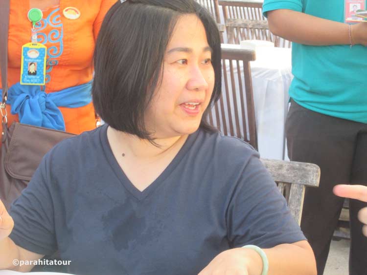 Parahita Tour Customer