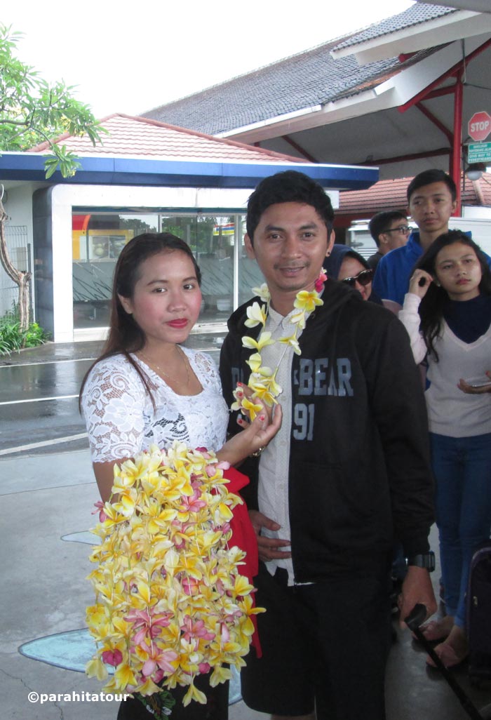 Parahita Tour Customer