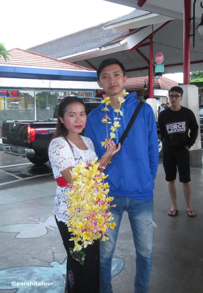 Parahita Tour Customer