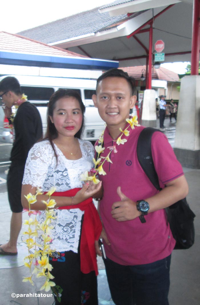 Parahita Tour Customer