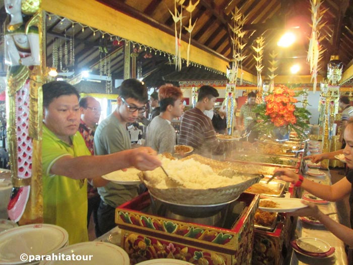 Parahita Tour Customer