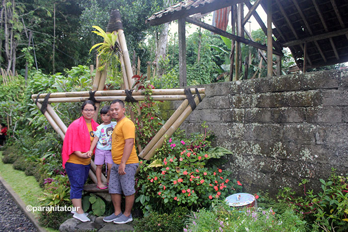 Parahita Tour Customer