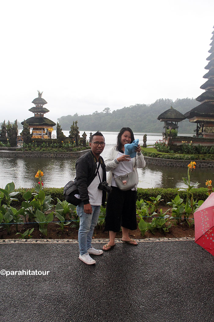 Parahita Tour Customer
