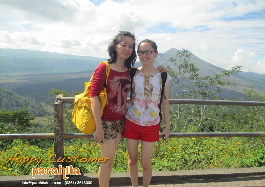 Parahita Tour Customer