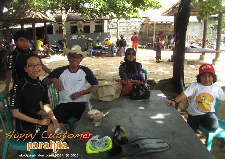 Parahita Tour Customer