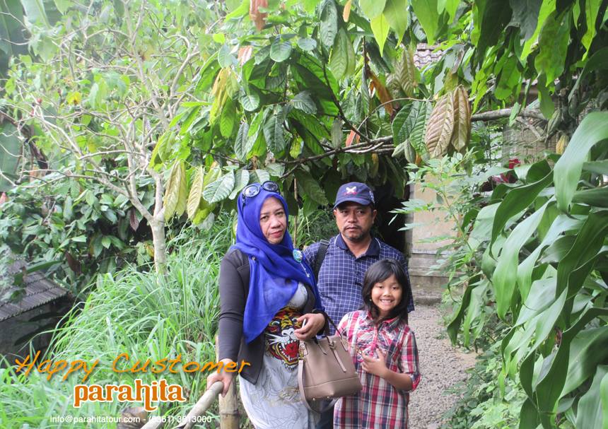 Parahita Tour Customer