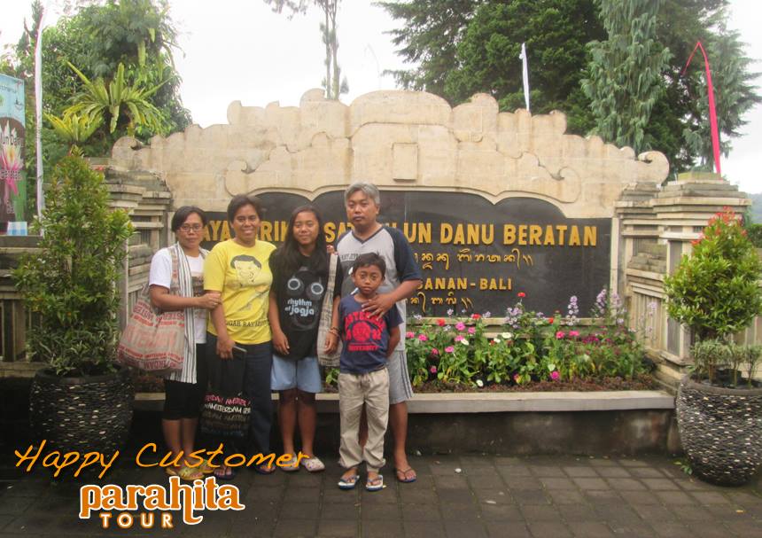 Parahita Tour Customer