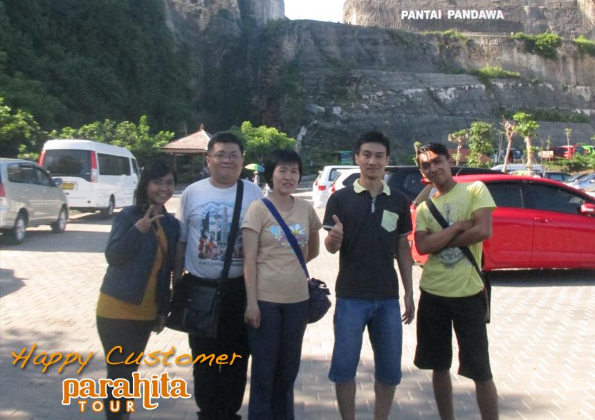 Parahita Tour Customer