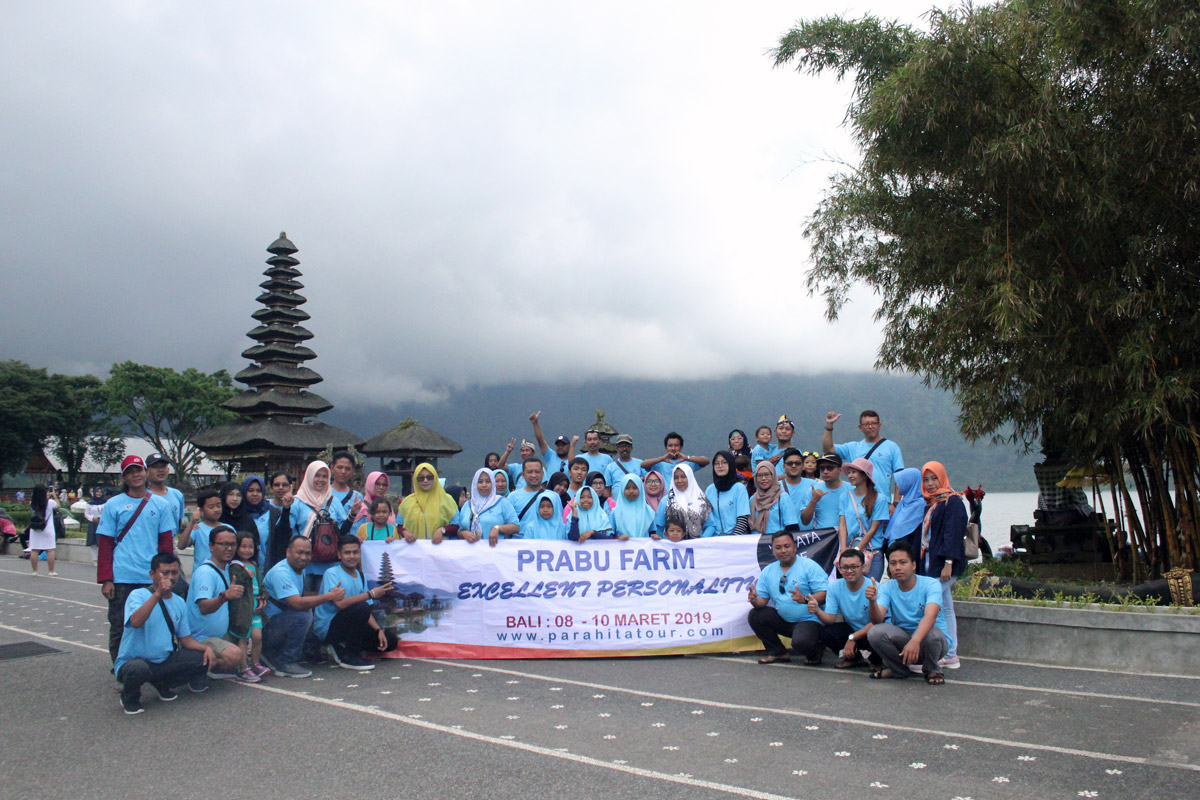 Parahita Tour Customer